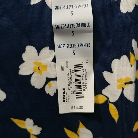 NWT Women's Blue Floral Croft & Barrow Essential Crewneck Tee Small 100% Cotton - Picture 4 of 10